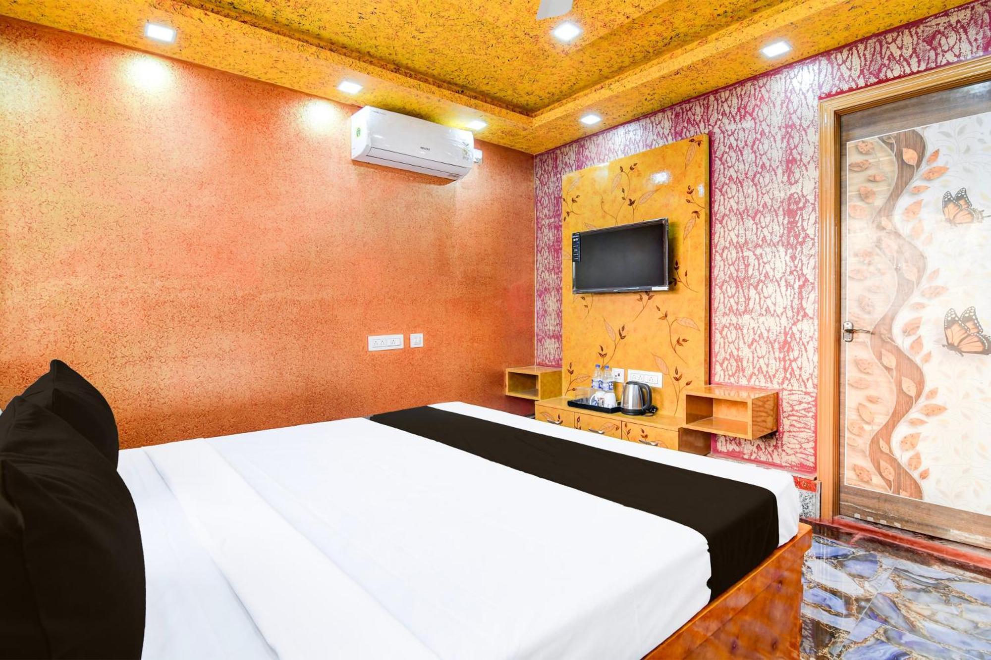 Hotel O Ananda Ashram Calcutta  Esterno foto